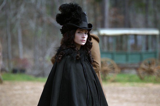 Salem - Lies - Z filmu - Janet Montgomery