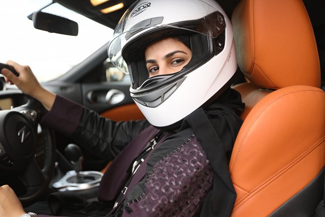 Autoškola pro řidičky v Saúdské Arábii - Z filmu