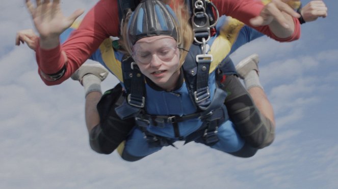 Anne at 13,000 ft - Z filmu - Deragh Campbell
