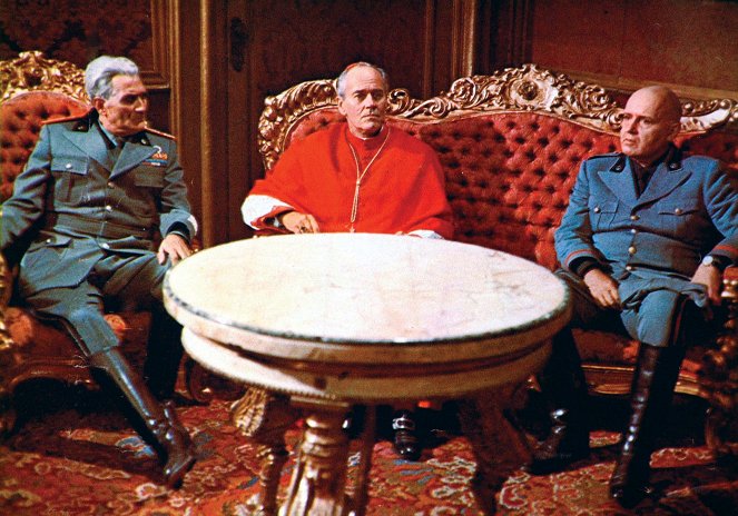 Poslední dny Mussoliniho - Z filmu - Henry Fonda, Rod Steiger