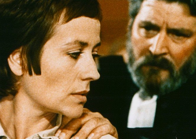 Umřít na lásku - Z filmu - Annie Girardot