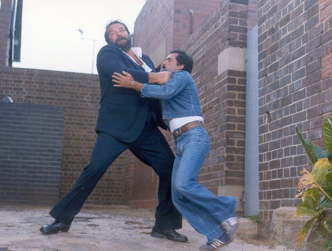 Policajt v Africe - Z filmu - Bud Spencer