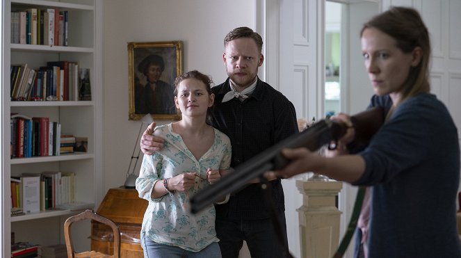 Vraždy na severu - Aus gutem Hause - Z filmu - Greta Bohacek, Jean-Luc Bubert