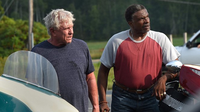 Tom Berenger, Keith David