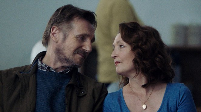 Obyčejná láska - Z filmu - Liam Neeson, Lesley Manville