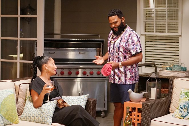 Black-ish - Black-Out - Z filmu - Tracee Ellis Ross, Anthony Anderson