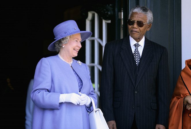 královna Alžběta II., Nelson Mandela