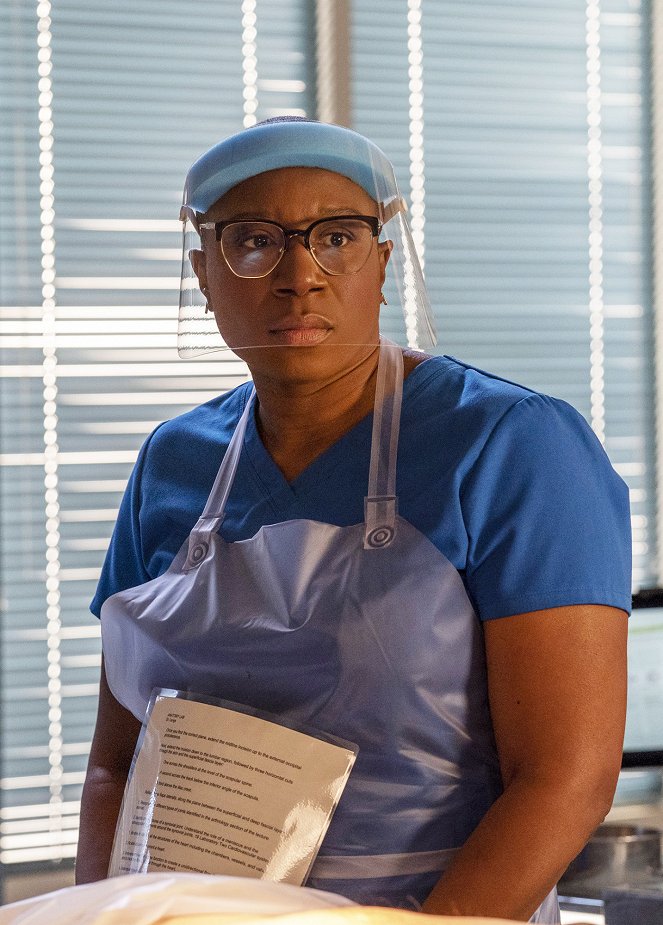 Aisha Hinds