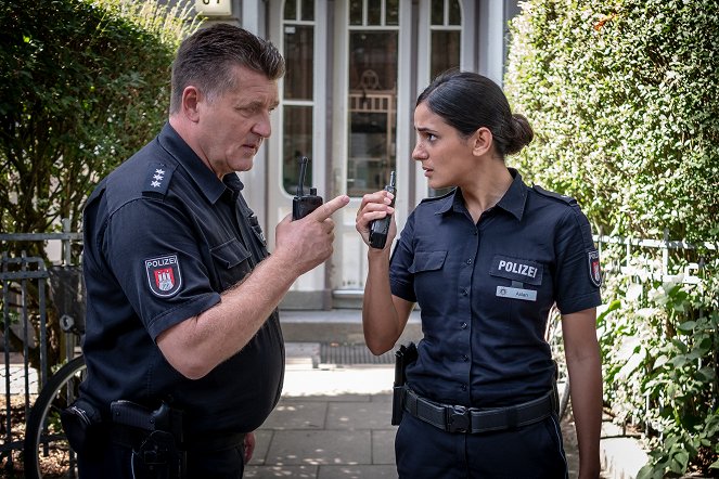 Policie Hamburk - První akce - Z filmu