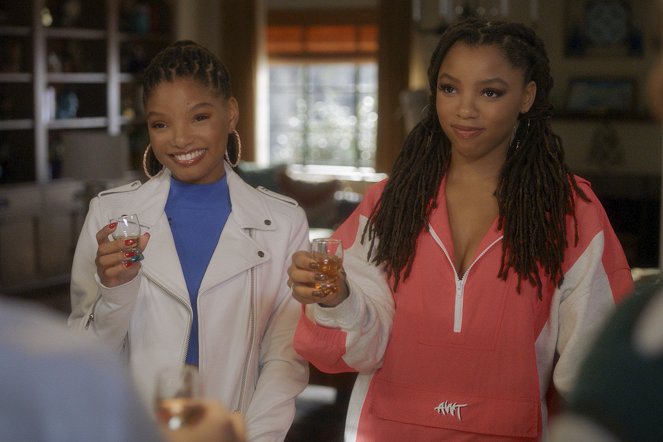 Halle Bailey, Chloe Bailey