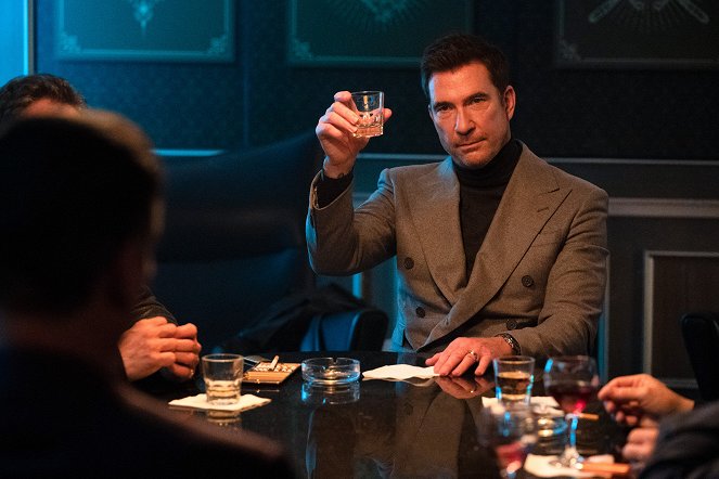 Law & Order: Organized Crime - Not Your Father's Organized Crime - Z filmu - Dylan McDermott