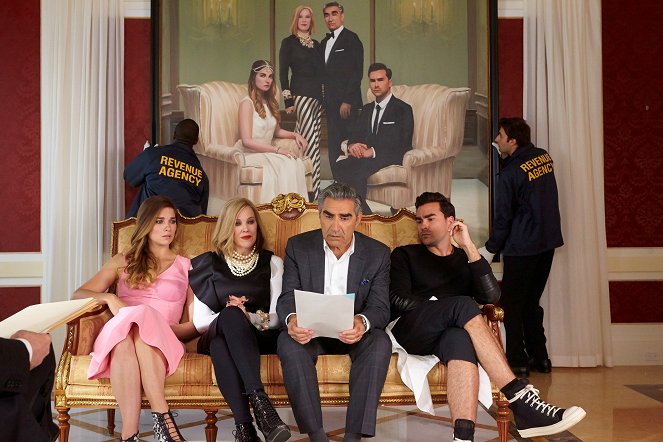 Městečko Schitt's Creek - Our Cup Runneth Over - Z filmu