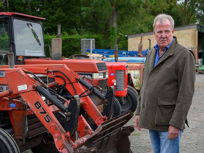Clarksonova farma - Práce s traktorem - Z filmu - Jeremy Clarkson