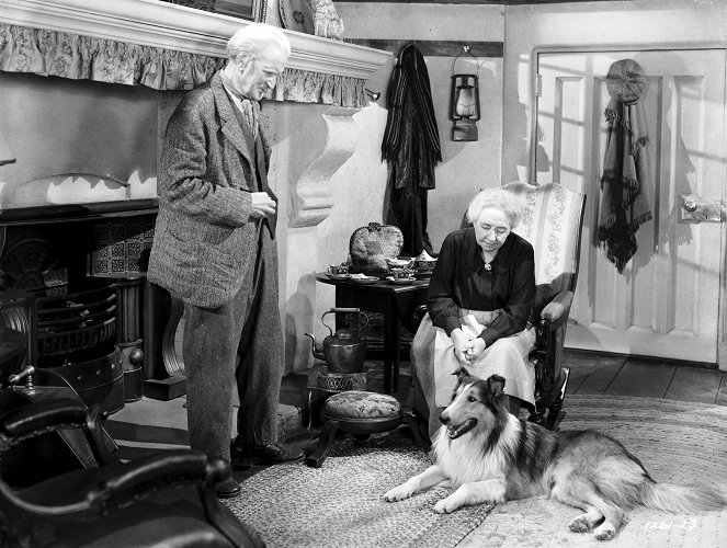 Lassie se vrací - Z filmu - Edmund Gwenn, Dame May Whitty, Pal