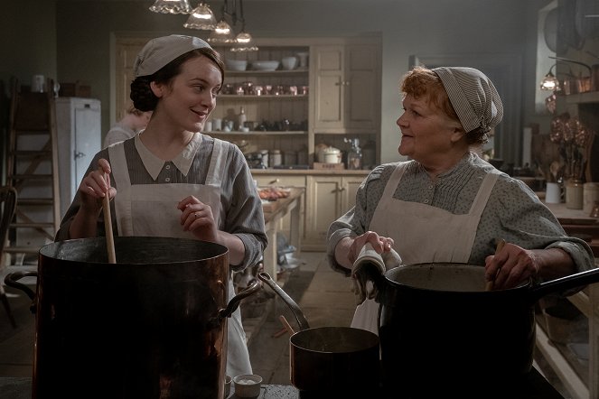 Sophie McShera, Lesley Nicol