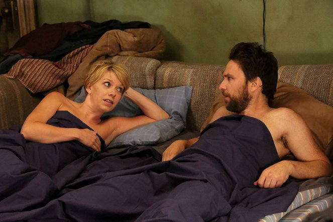 It's Always Sunny in Philadelphia - Dennisův dvojí život - Z filmu - Mary Elizabeth Ellis, Charlie Day