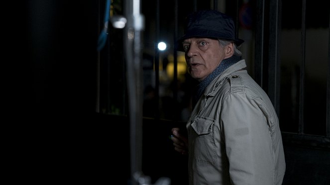 Komisař Montalbano - Série 12 - Kolotoč záměn - Z filmu - Fabrizio Bentivoglio