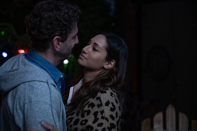 Children Ruin Everything - Space - Z filmu - Aaron Abrams, Meaghan Rath