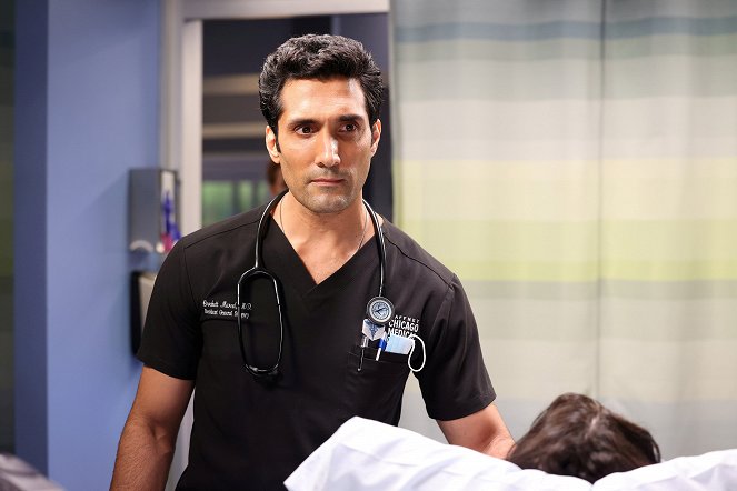 Nemocnice Chicago Med - Série 7 - You Can't Always Trust What You See - Z filmu - Dominic Rains