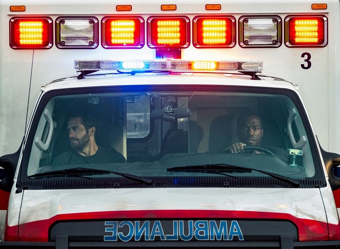 Ambulance - Z filmu - Jake Gyllenhaal, Yahya Abdul-Mateen II