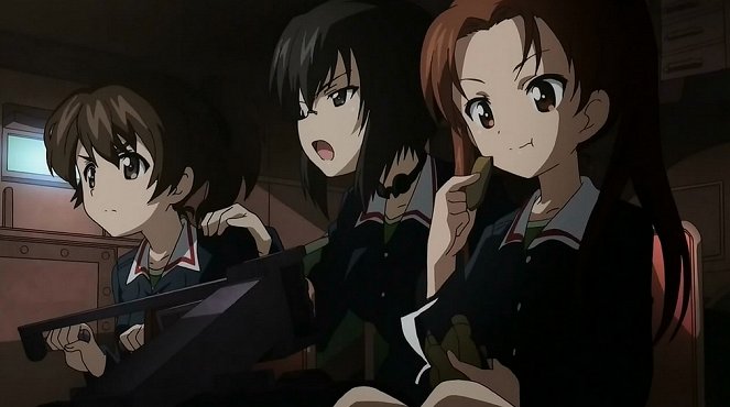 Girls und Panzer - Ikkaisen, hakunecu šitemasu! - Z filmu