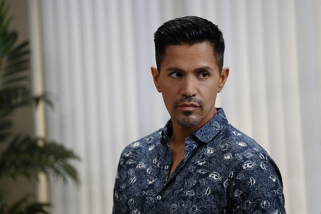 Magnum P.I. - A Fire in the Ashes - Z filmu - Jay Hernandez
