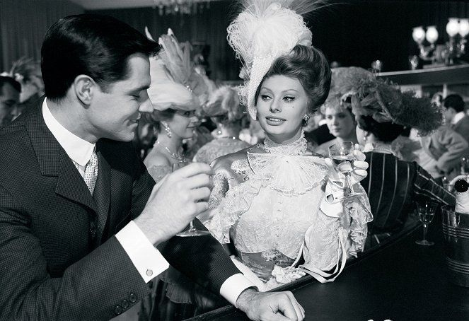 Přídech skandálu - Z filmu - John Gavin, Sophia Loren