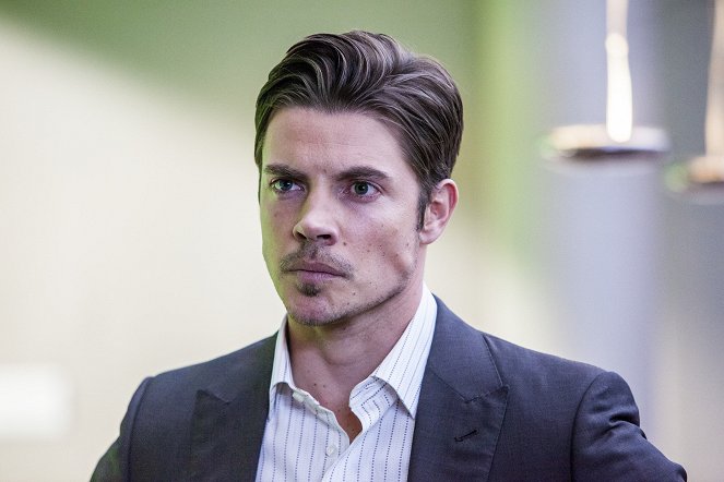 Dallas - D.T.R. - Z filmu - Josh Henderson