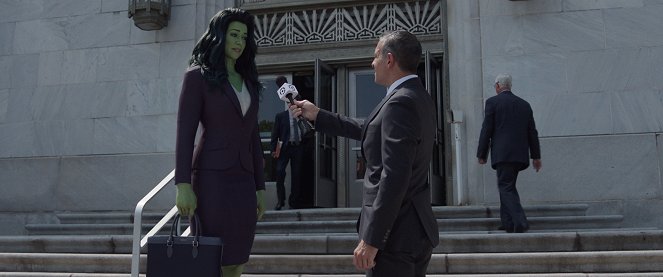 She-Hulk: Neuvěřitelná právnička - Čí je tenhle seroš? - Z filmu - Tatiana Maslany