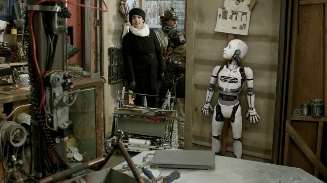 Anna a droidi - Annebots - Z filmu