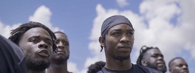 Trenér - Série 1 - Všechny oči na Jackson State - Z filmu
