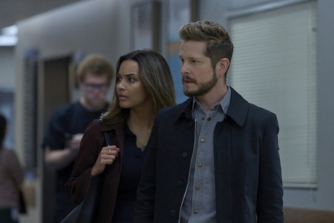 Doktoři - All the Wiser - Z filmu - Jessica Lucas, Matt Czuchry