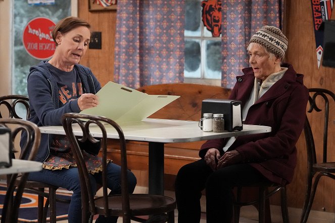 The Conners - New Pipes and Old Secrets - Z filmu - Laurie Metcalf