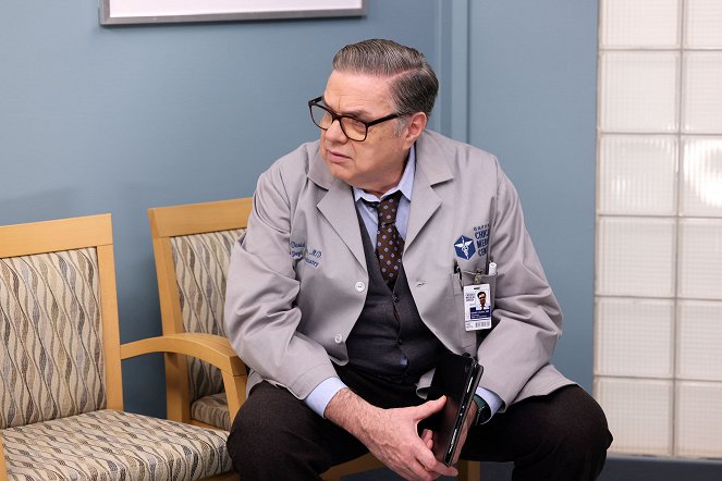 Nemocnice Chicago Med - Know When to Hold and When to Fold - Z filmu - Oliver Platt