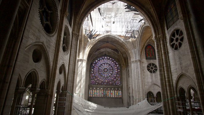Vzkříšení katedrály Notre-Dame - La Quête de la hauteur - Z filmu