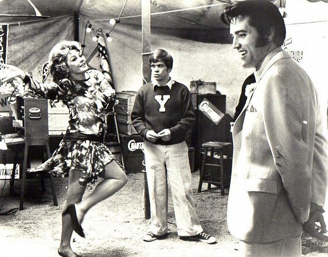 Sheree North, Elvis Presley