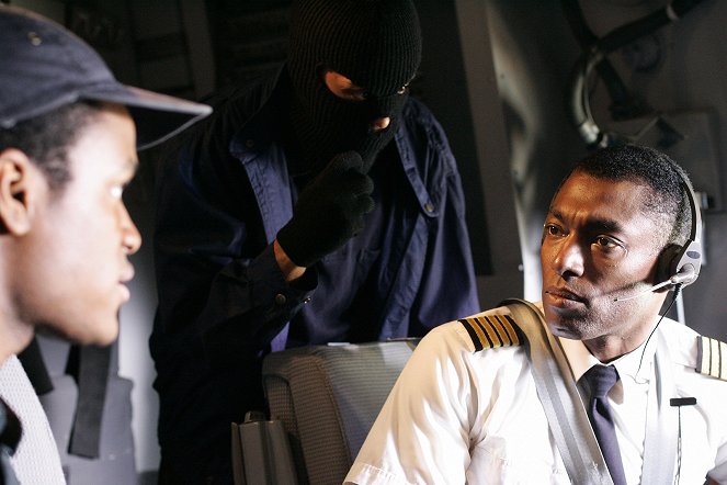 Letecké katastrofy - Únos nad Indickým oceánem - Z filmu - Conrad Coates