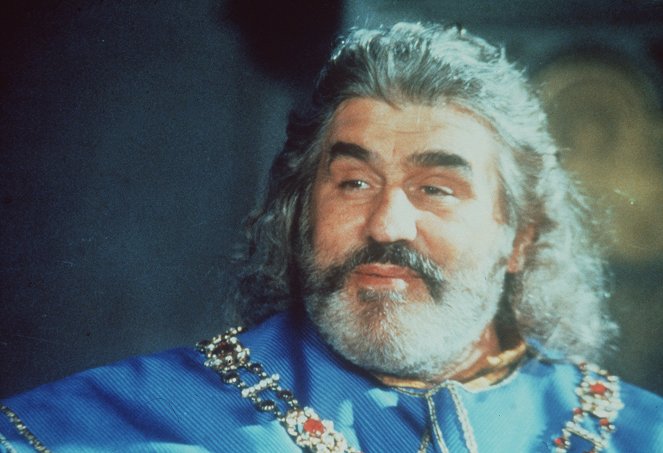 Princezna Fantaghiro: Jeskyně Zlaté růže - Z filmu - Mario Adorf