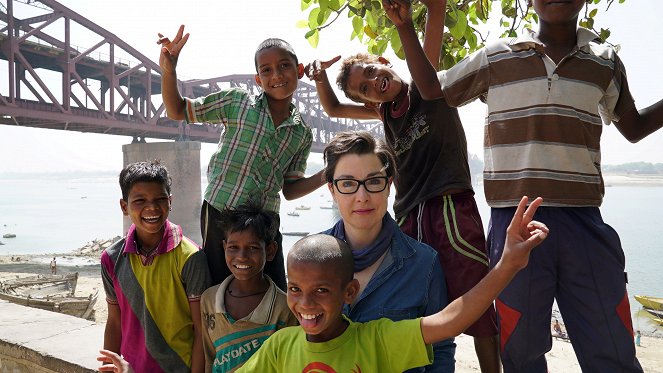 The Ganges with Sue Perkins - Episode 2 - Z filmu