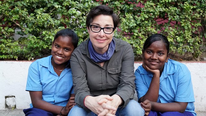 The Ganges with Sue Perkins - Episode 3 - Z filmu