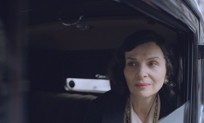 The New Look - Všechno se splnilo - Z filmu - Juliette Binoche