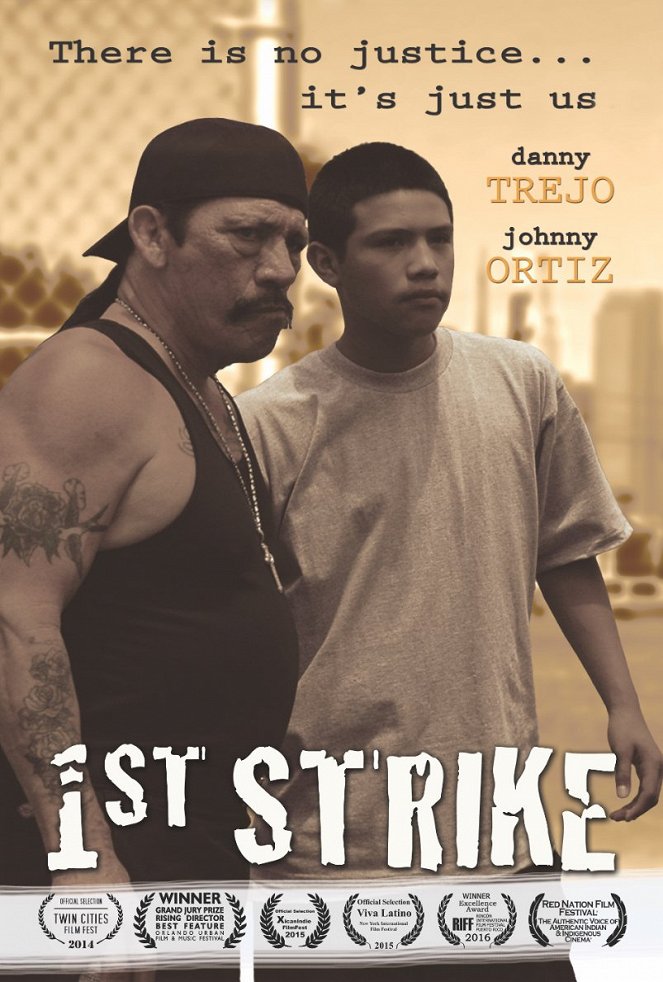 1st Strike - Plagáty