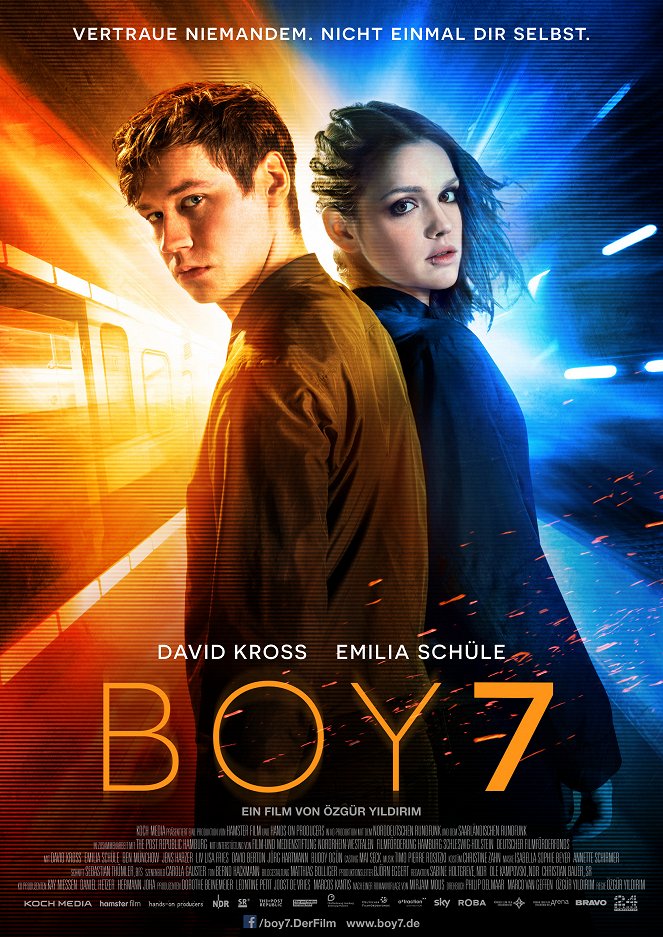 Boy 7 - Plakáty