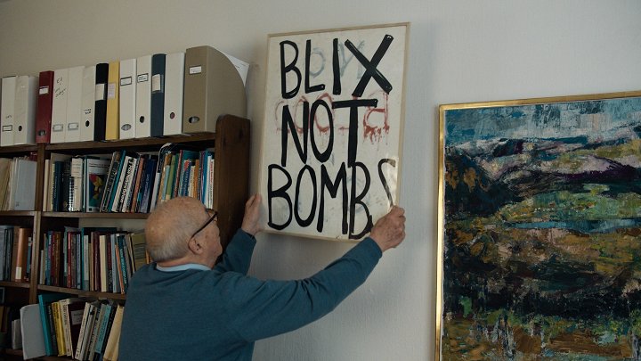 BLIX NOT BOMBS