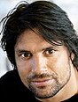 Manu Bennett