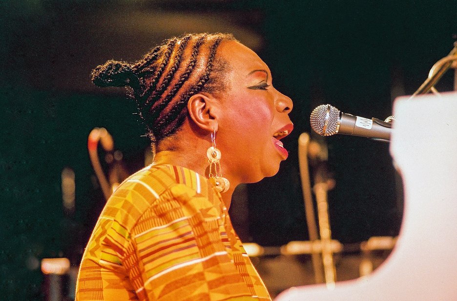 Nina Simone Live At Montreux Sfd Cz