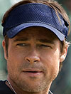 Brad Pitt má trable se zombíky