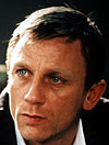Bond účastníkem Zwickova odboje
