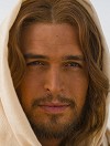 Televizní Ježíš vstane z mrtvých na plátnech kin