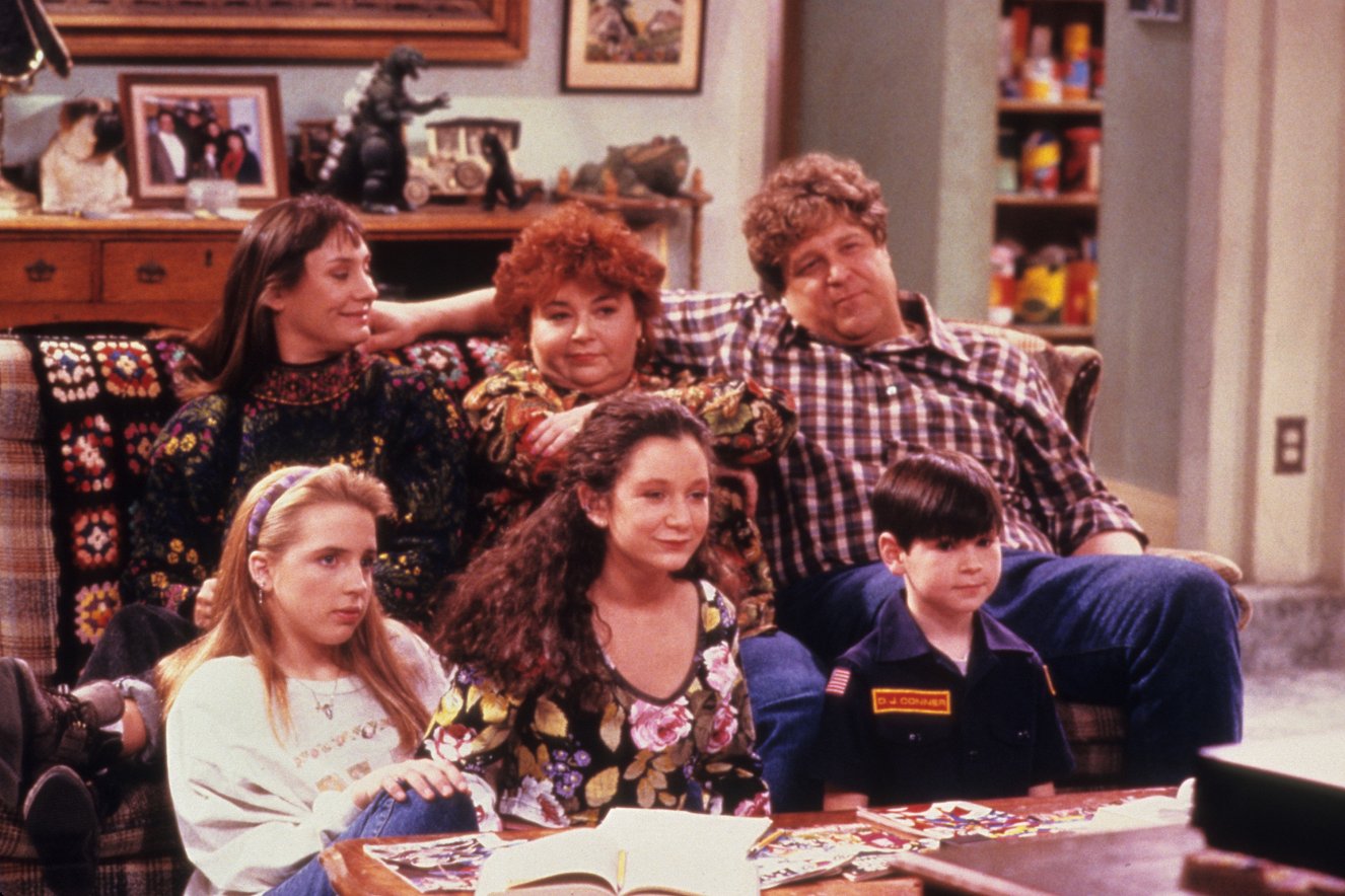 Roseanne 1988 Galerie Ze Seriálu čsfd Cz